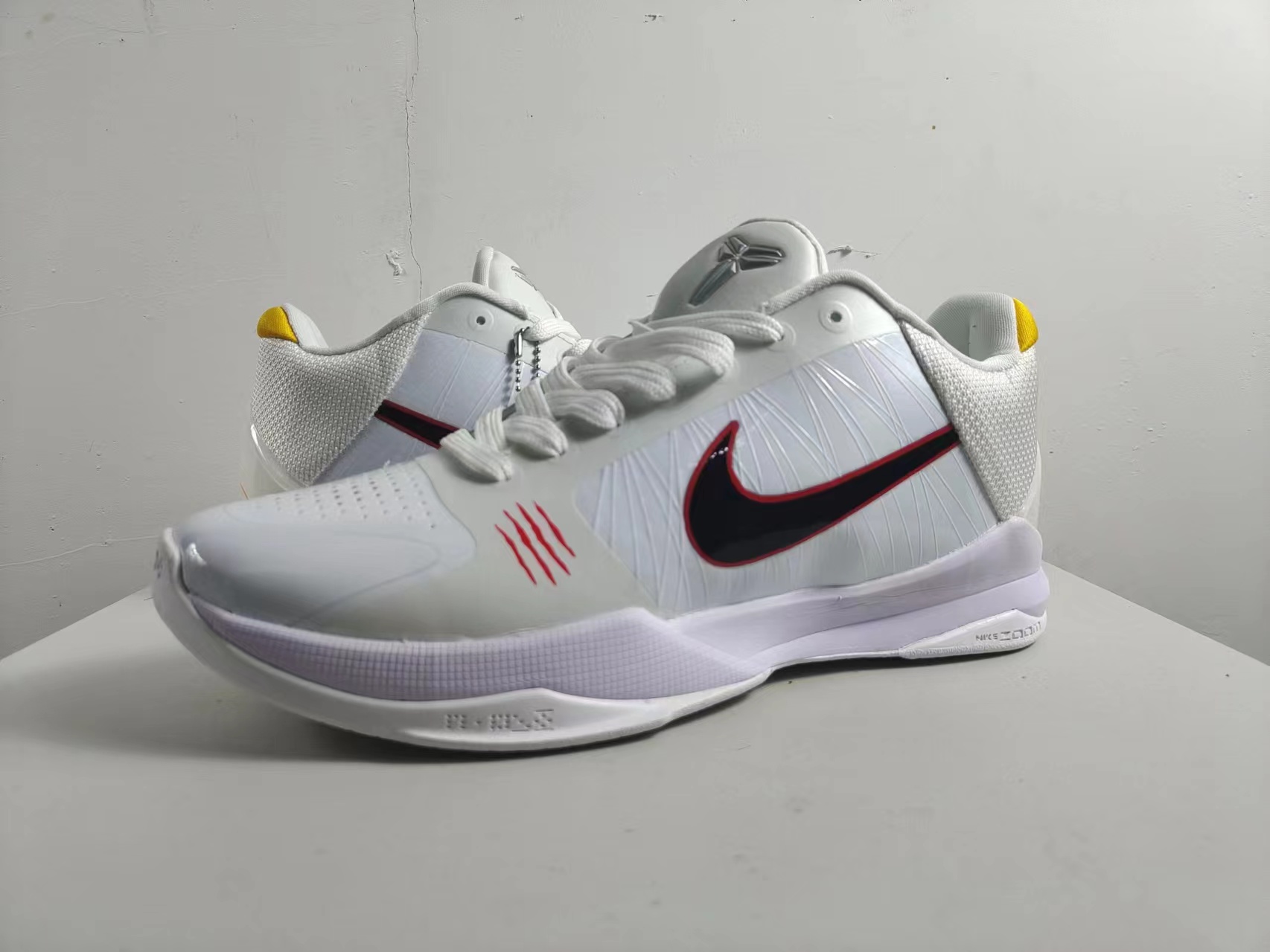 Nike Kobe 5 White Bruce Lee